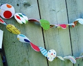 Fabric Garland Primary Colors Red, Blue, Yellow, Green, hand cut cirlces party decor, playroom/bedroom/nursery decor 6 feet
