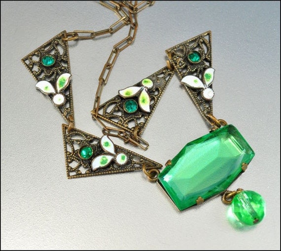 Art Deco Necklace Emerald Green Glass Enamel Gold Rhinestone Vintage 1920s Jewelry