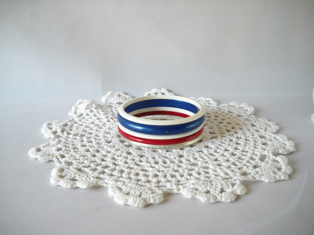 Vintage Bangle Bracelets Retro Red White and Blue  Plastic Bracelets
