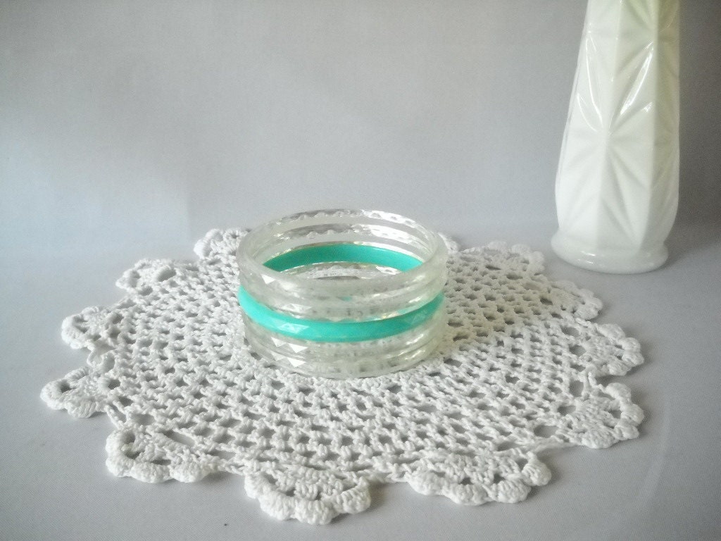 Vintage Bangle Bracelets Retro Clear Turquoise Plastic Faceted Bracelets