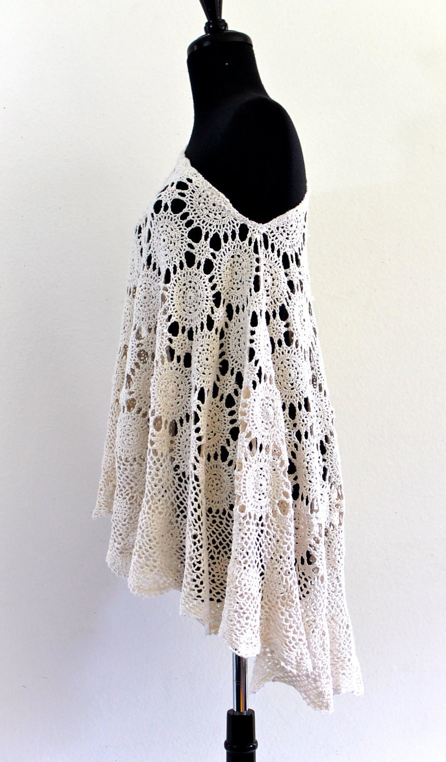 BoHo Hippie GypSy IvOry CottoN CroChet One ShouLder Draped BatWing FlutteR bLouSe Shirt ToP Mini DreSs . Shelf