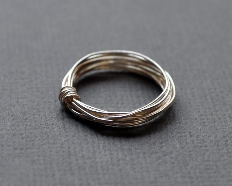 Ring. Modern Contemporary Simple Sleek Elegant Design. Sterling Silver Jewelry. Handmade by Epheriell on Etsy. Circe.