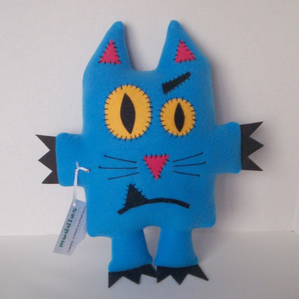 Muddies (monster buddies) My name is Skratch