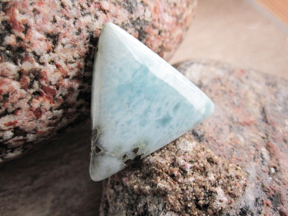 Larimar Cabochon Triangle Shape