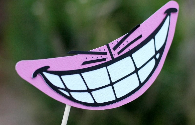 6- Alice In Wonderland Inspired Things on Sticks