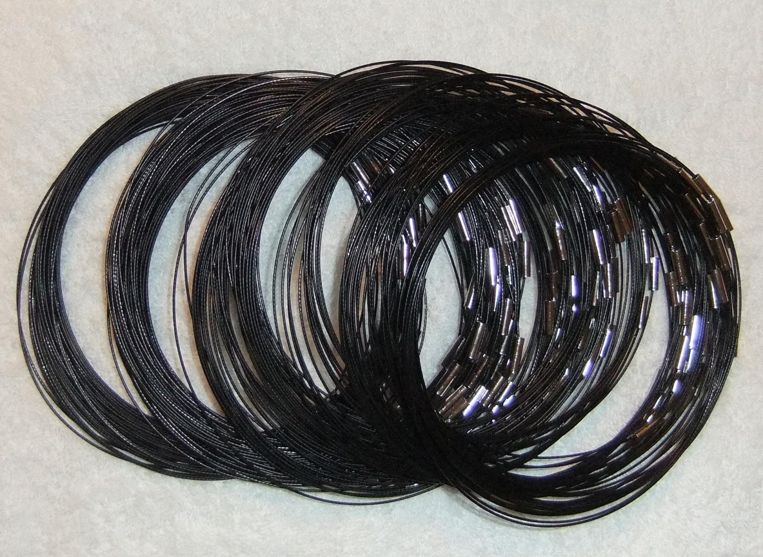 16 inch Magnetic Necklace Wires Color Coated Steel Choker Style quantity 10