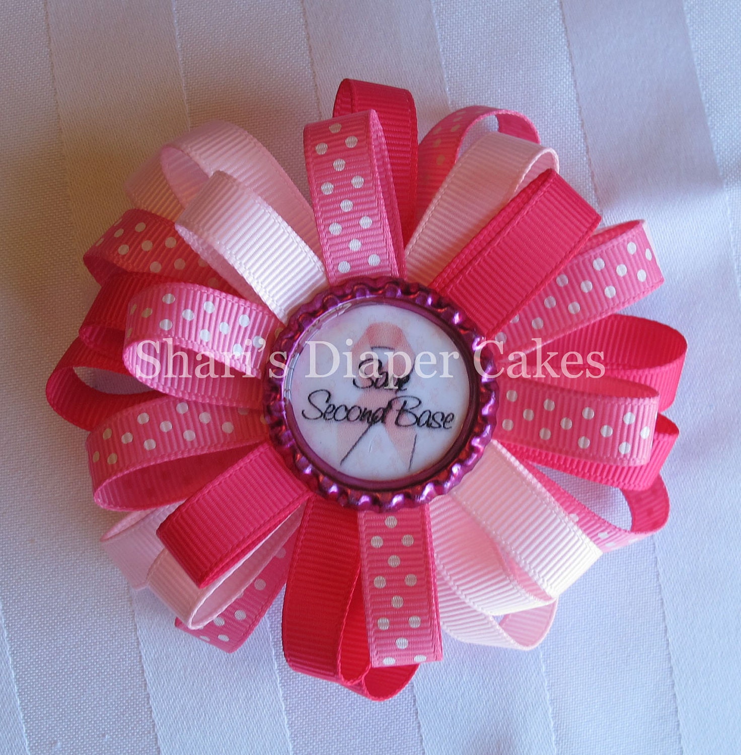 Loopy Ribbon Bow with Bottlecap Center on French Barrette
