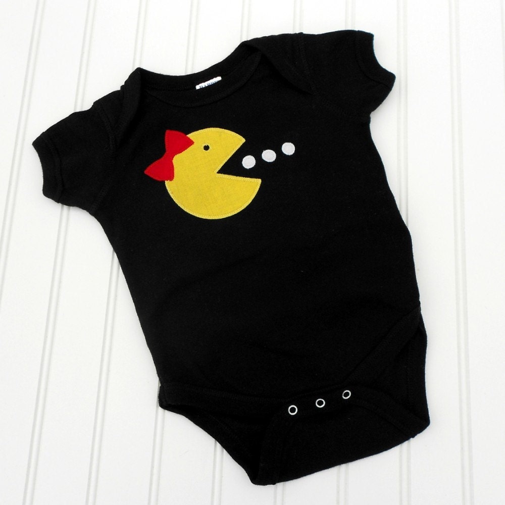 Great Baby shower Gift READY TO SHIP Onesie - Ms. Pacman inspired cotton sewn applique