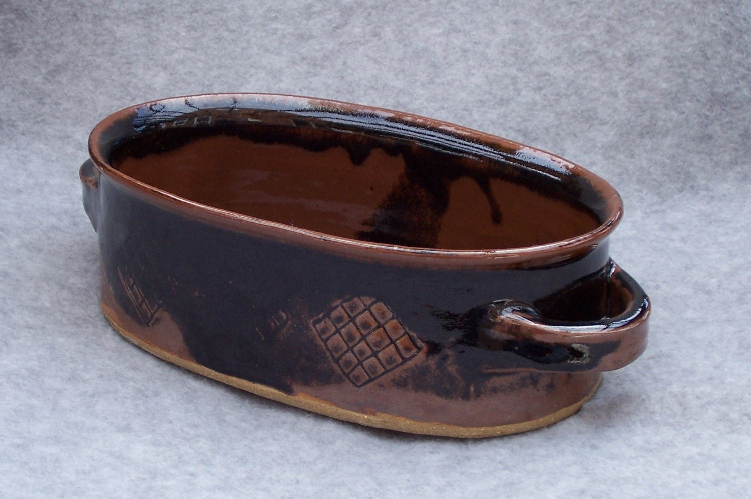 Oval Ceramic Casserole Dish in Brown and Black Serving ...