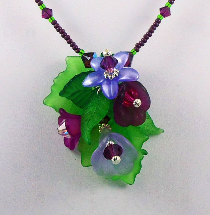 Necklace Pendant Bouquet Crystal Flowers Leaves Purple Lavender - TinksTreasure