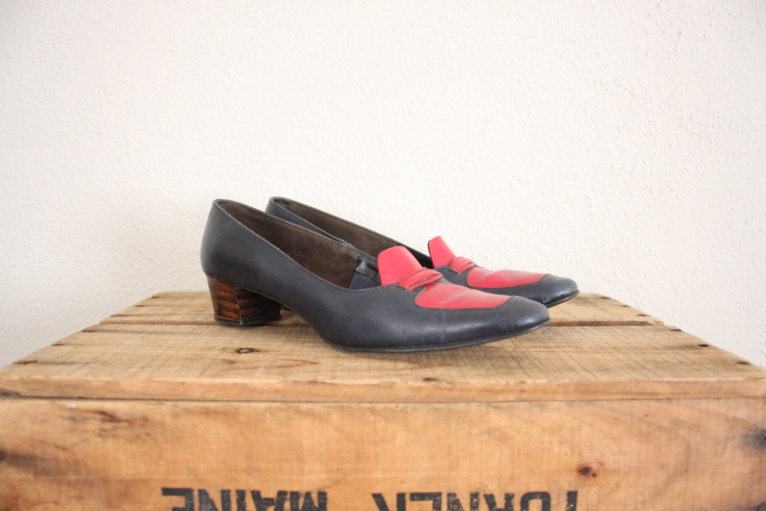 Vintage Mod Shoes // Navy Blue and Red High Heel Loafers