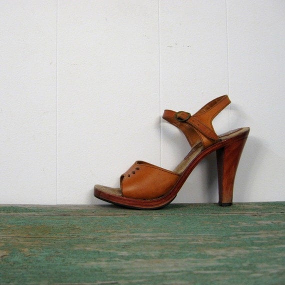 sandals from the 1970's