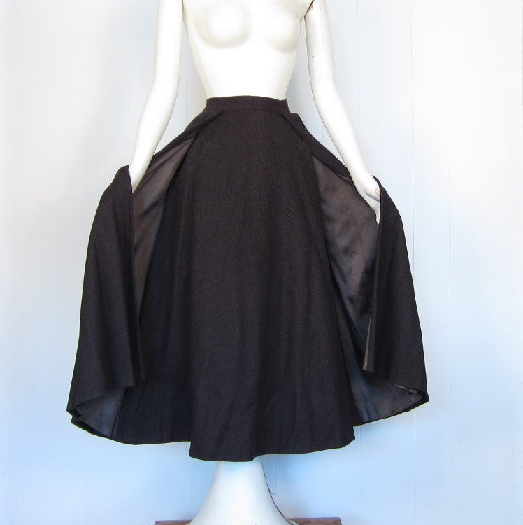 1940s Skirt / 40s Wool Skirt / Midi Skirt / Satin Flyaway Skirt / 26W