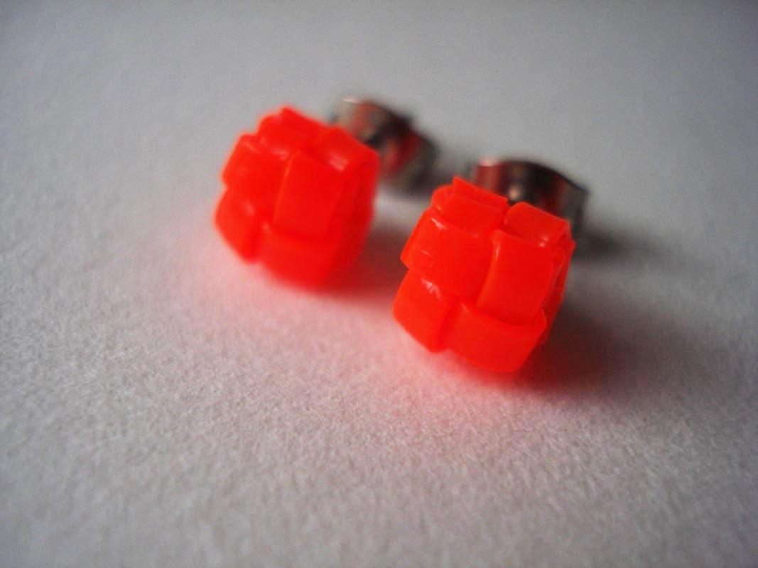 Neon orange woven cube earrings -- Camp