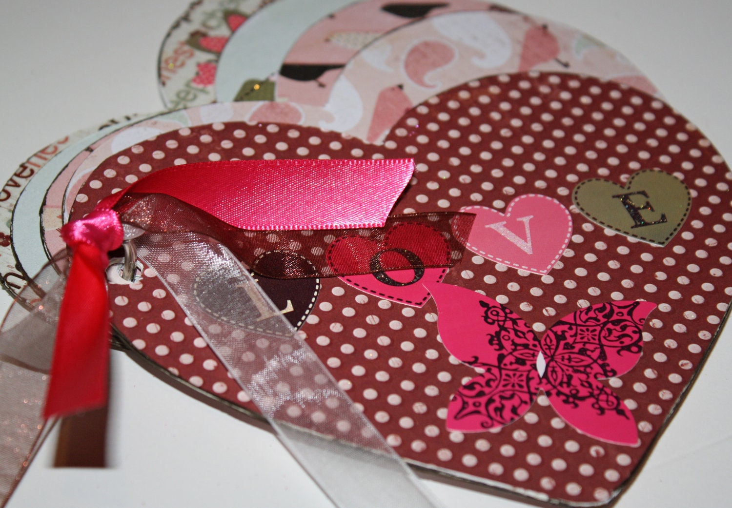 Pretty Heart Shaped Love Scrapbook Photo Album, Valentine's Day, Wedding