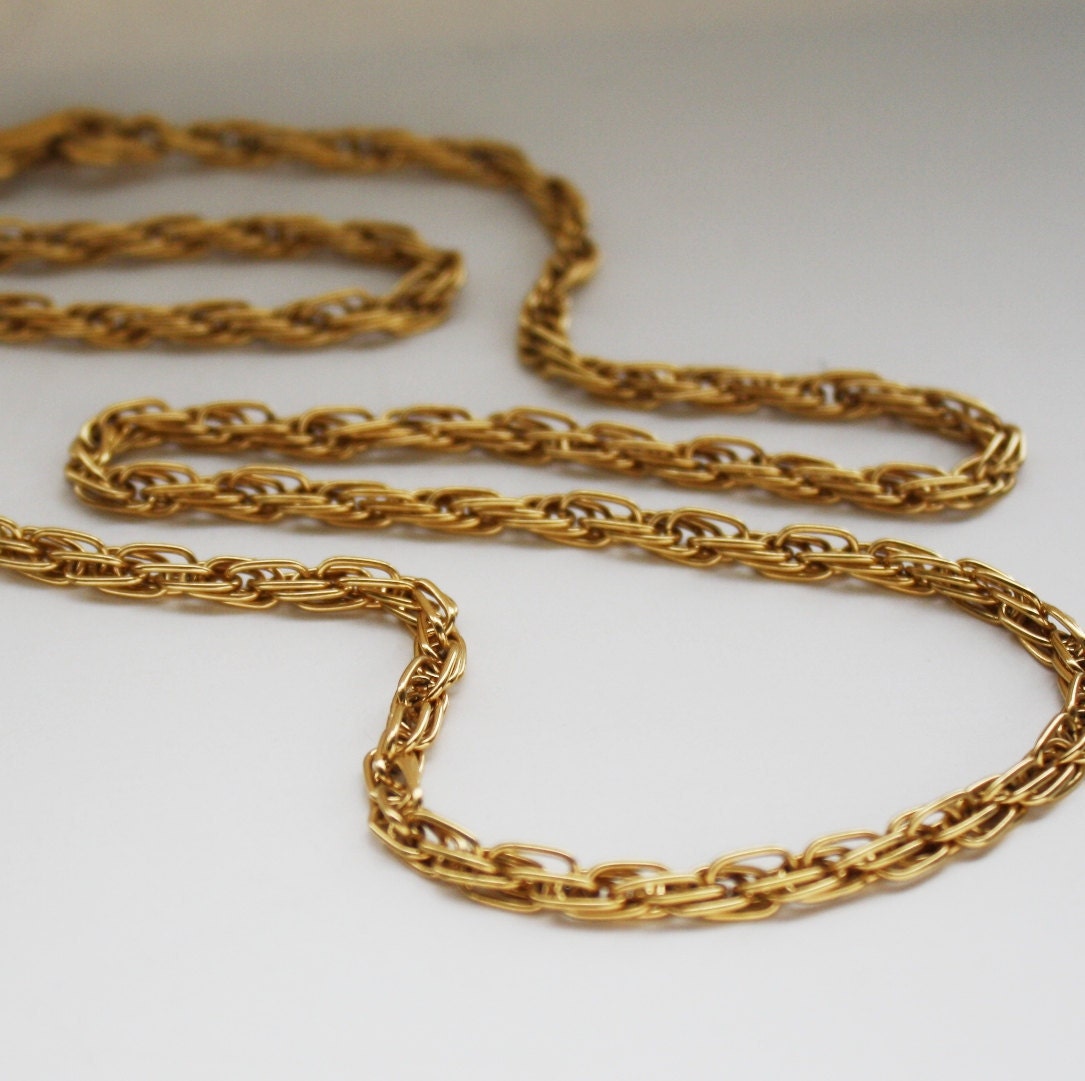 Vintage Gold Monet Necklace - intertwined long chain links