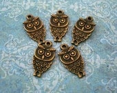 10 Bronze Owl Charms