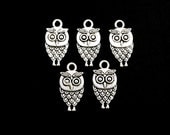10 Silver Owl Charms