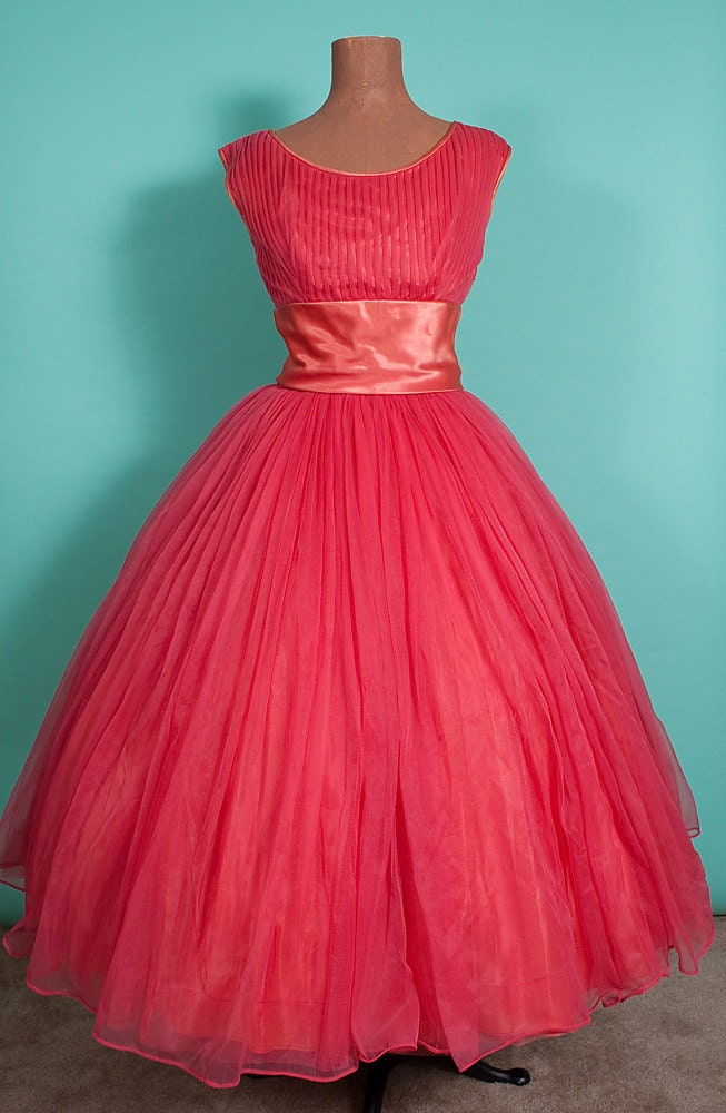 1950's Emma Domb Salmon Pink New Look Dress, Full Skirt, Vintage, 36-29-Free