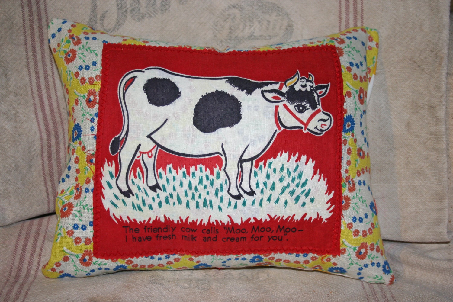 Sweet Vintage Feedsack 1960's Cloth Children's Book Page Cow Pillow Cover
