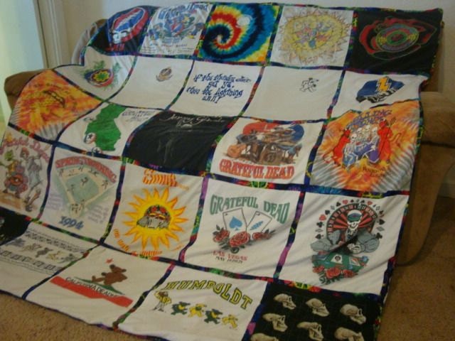 Custom T Shirt Blanket filled with your MEMORIES - unlimited shirts & size (payments accepted) with border