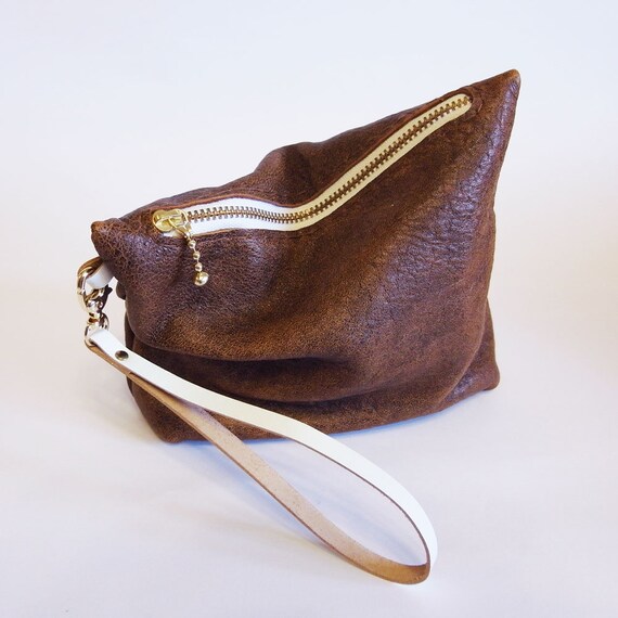 Brown leather pouch small by BeeChen on Etsy
