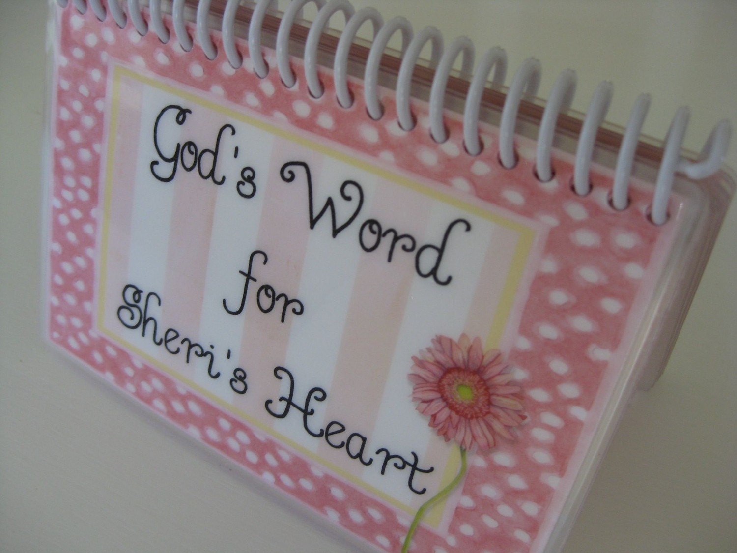 God's Word for a Mom's Heart, PERSONALIZED, Spiral-Bound, Laminated Bible Verse Cards