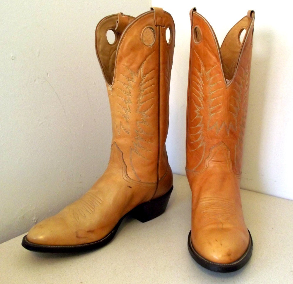 name brand cowboy boots