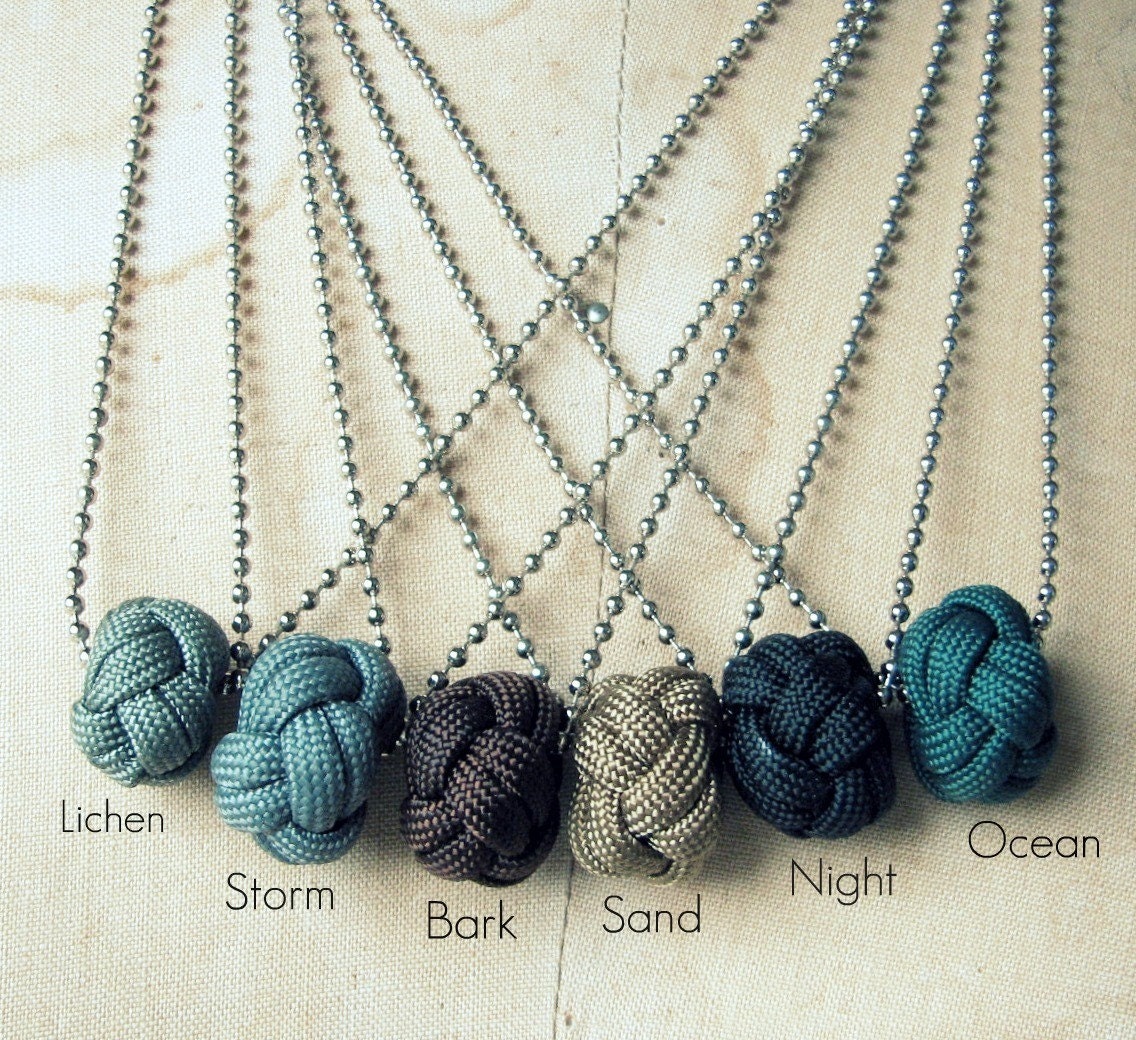 Turks Knot Necklace in Night