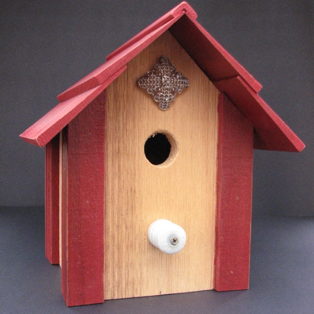 Birdhouse - Cedar Barn Board