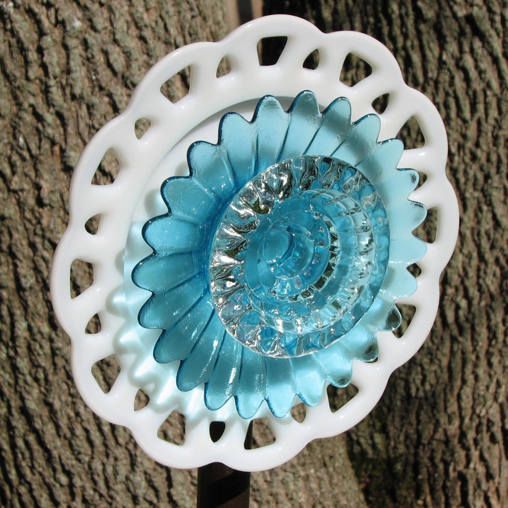 Upcycled Glass Flower Garden Sculpture - White Blue