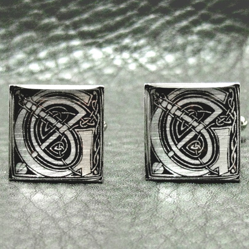Groomsmen Package 5 Pairs - Silver Leaf Celtic Initial Cufflinks - W