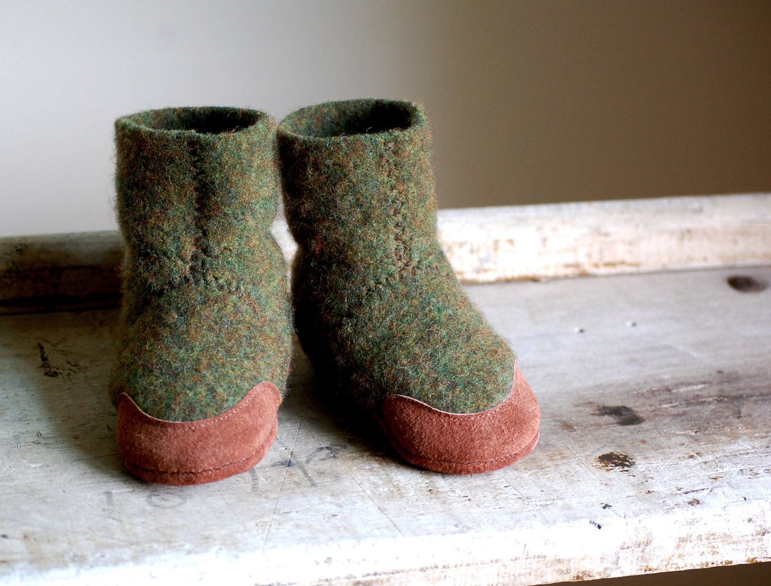 Wool Baby Slippers, Toddler Shoes, Eco Friendly, size 12-24 months,Tree Hugger