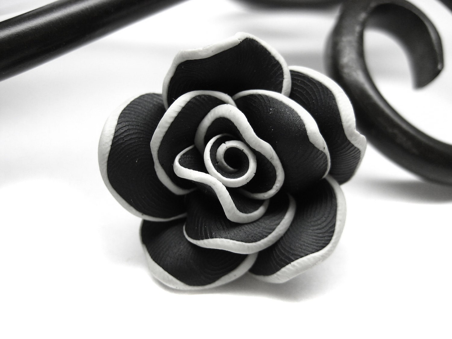 Black and White Rose Ring. Silver Plated Wire Wrapped Ring. Flower Ring
