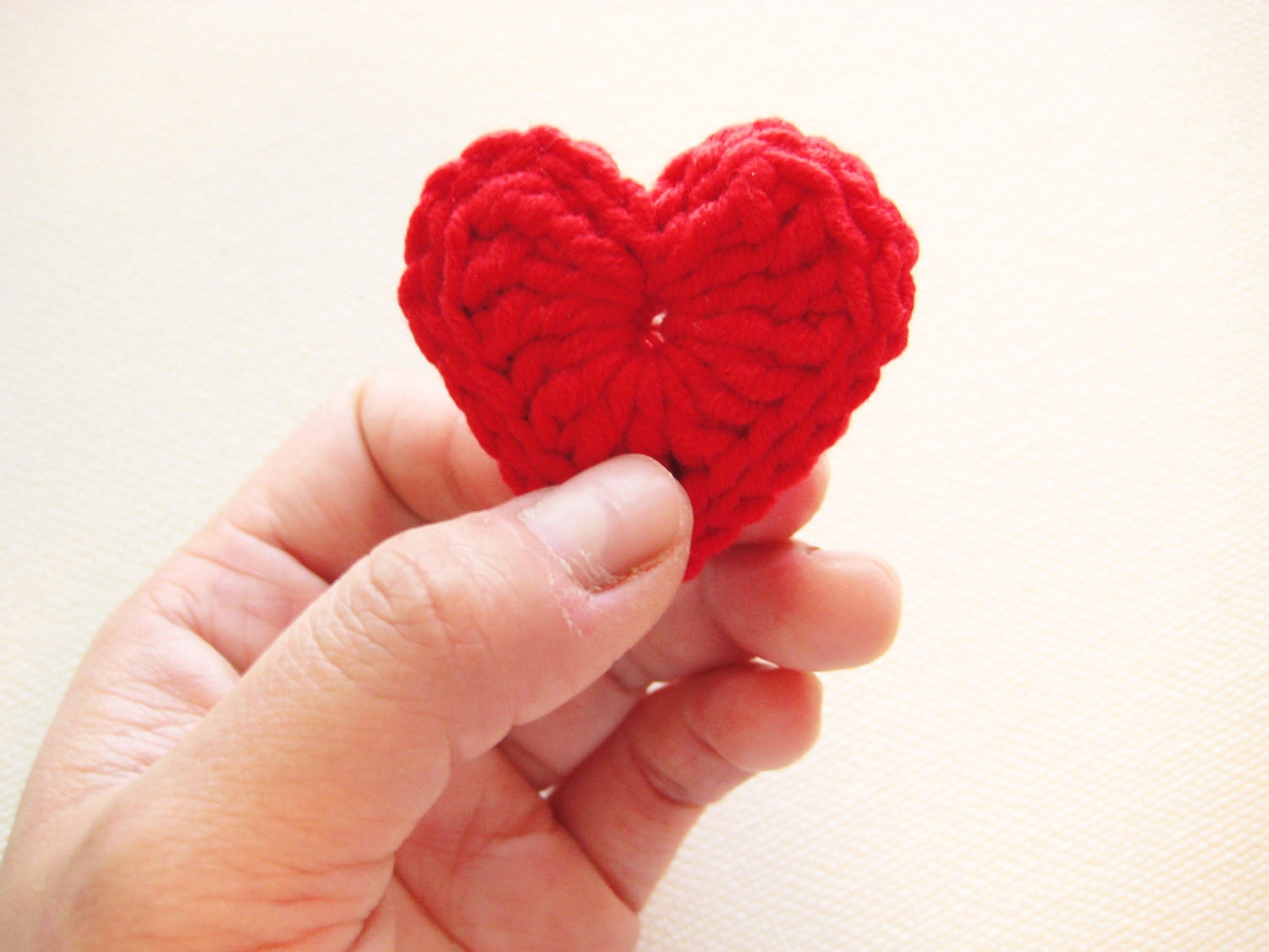 Crochet Mini Heart Pin (small) wedding engagement party favor mother's day gift - Bright Red