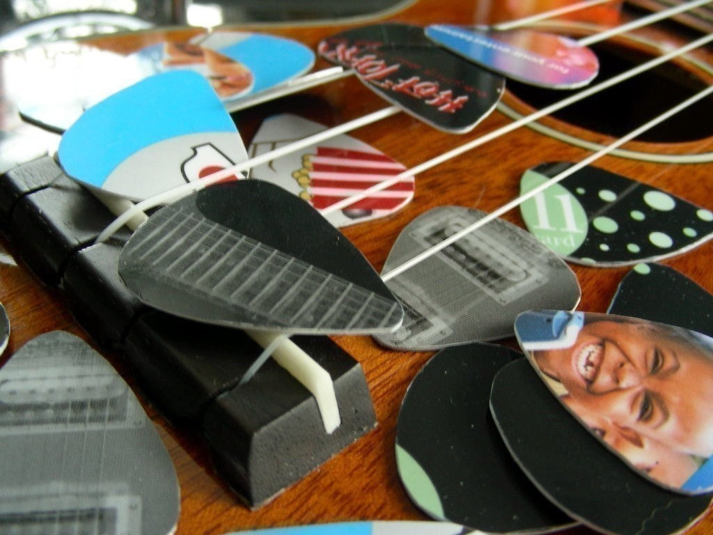 EcoPix - 10 Hand Cut Upcycled Guitar Picks