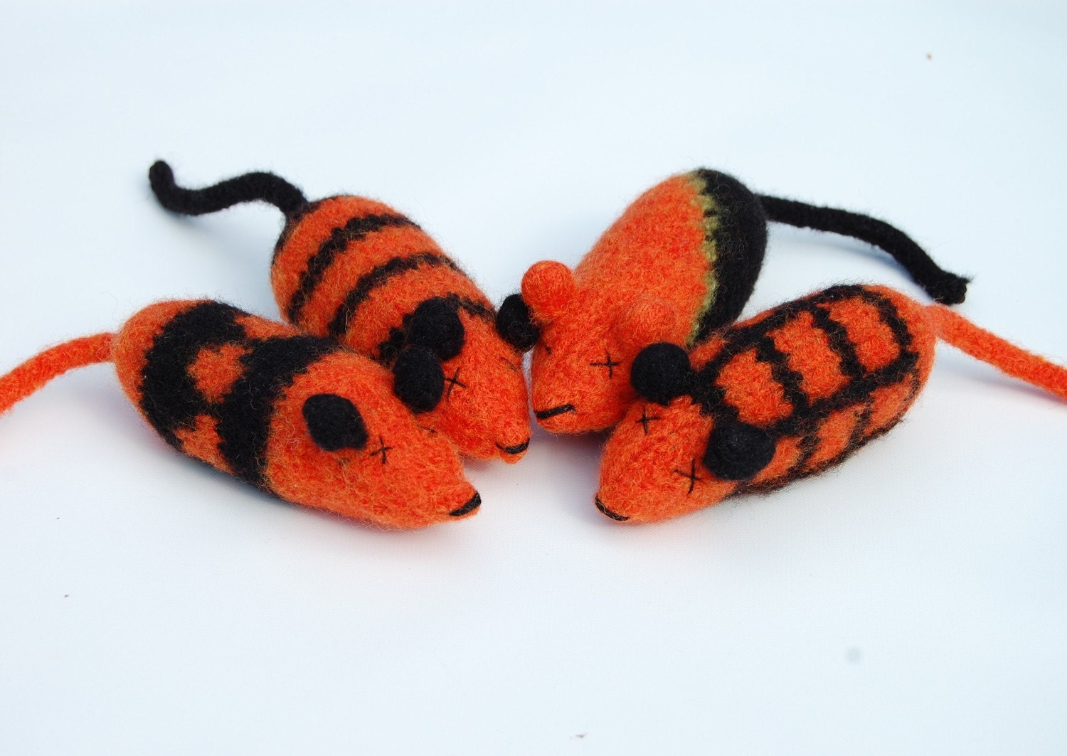 Halloween Wooly Mouse - LIMITED EDITION - Hand knit and Boil Felted Cat Toy