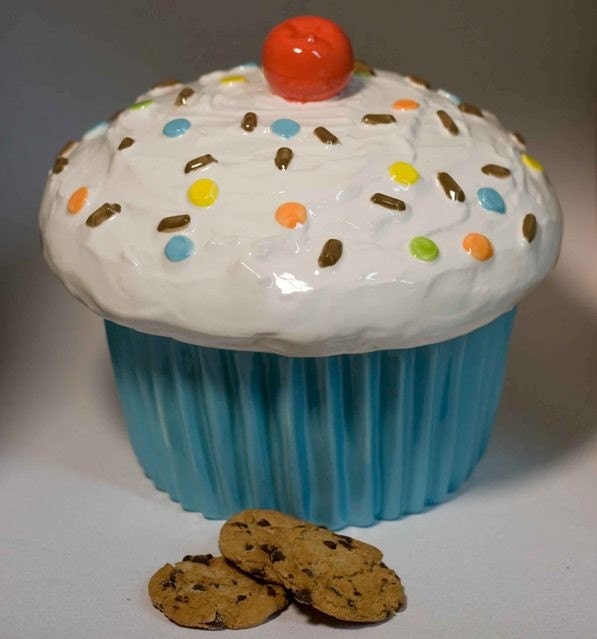 Giant cupcake cookie jar canister by apiecebydenise on Etsy