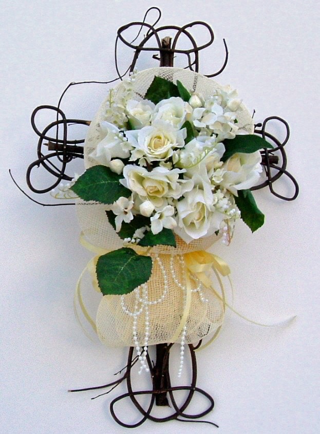 Floral Arrangement - Celtic Cross