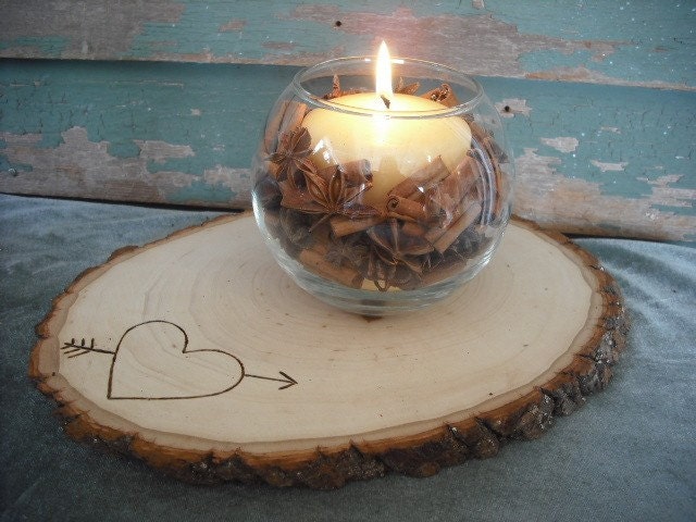 Slab of a tree for candles or vase, personalized with your initials in heart.