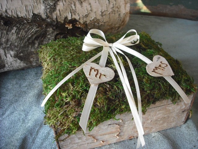 Birch Bark and Moss Ring bearer's pillow with engraved MR & MRS hearts,for your woodland nature themed fairytail wedding.