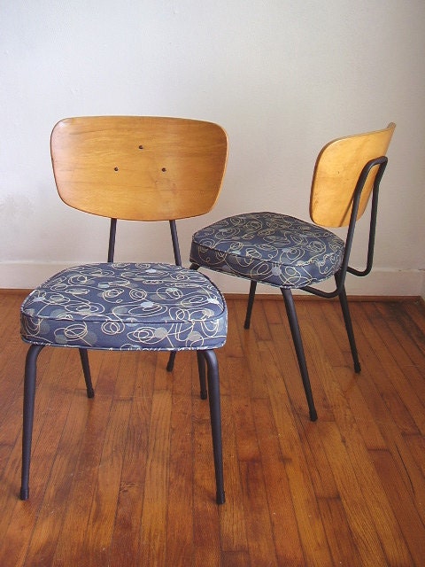 Pair of Vintage Mid Century Modern Metal and Wood Chairs