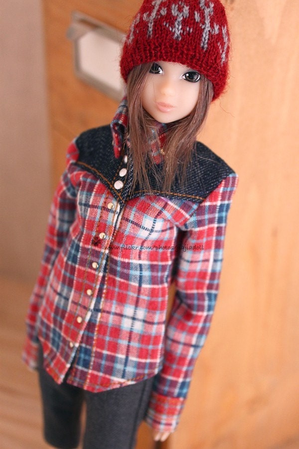 Jiajiadoll- red checked shirt fits Momoko Or Blythe Or Misaki