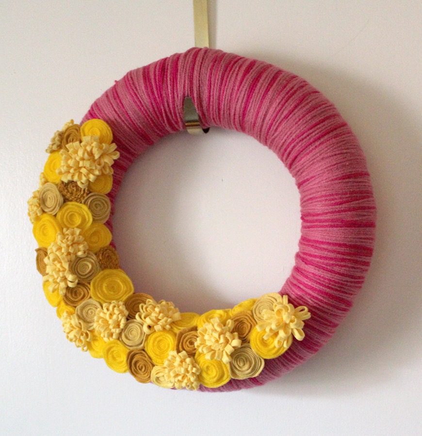 Felt Floral Wreath, Raspberry Lemonade, Pink and Yellow, 14 inch size - MADE TO ORDER