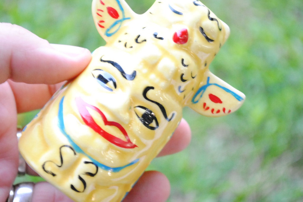 Unique Vintage Owl Tiki Totem Poles Salt and Pepper Set