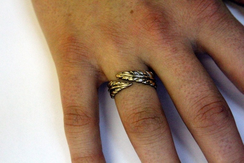 Bronze Raven Feather Bypass Ring - Adjustable