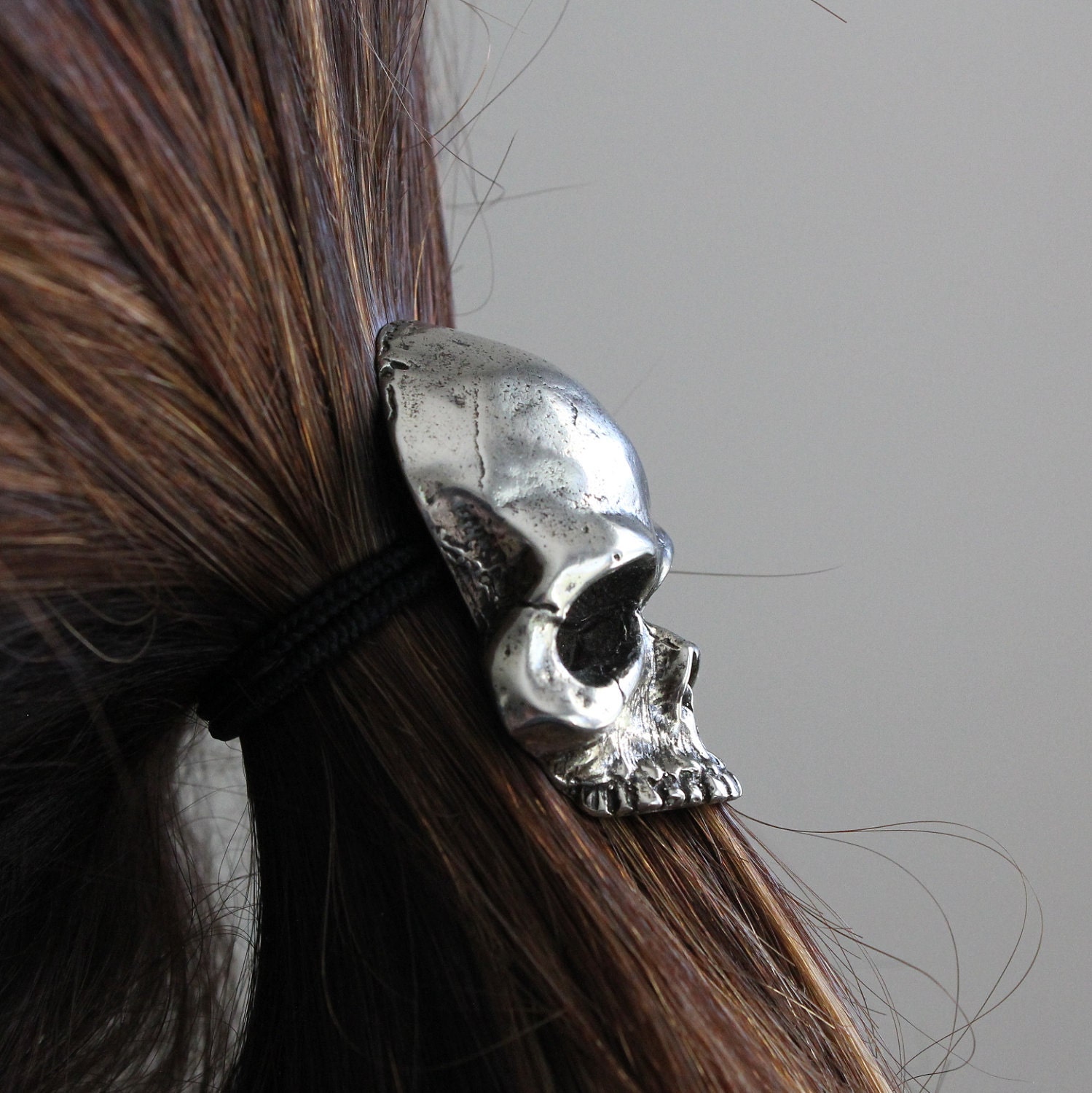 Sterling Silver Plated Skull Pony Tail Holder / Necklace in White Bronze  Hair Tie