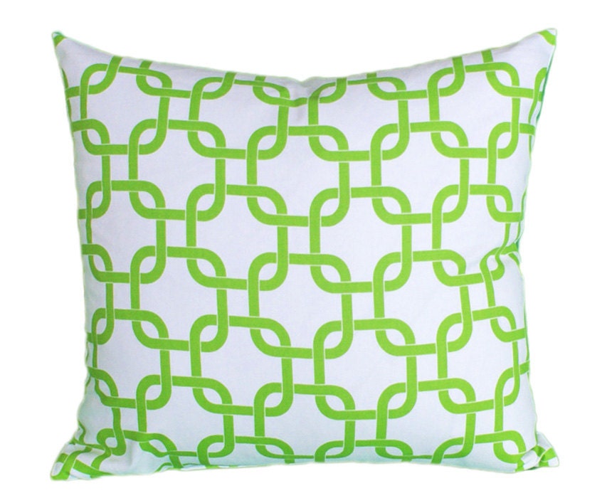 Green Geometric Pillows, Decorative Throw Pillow, Cushion Covers, Trendy, Green White Accent Pillows, Beach House Decor, 18x18, 45x45cm