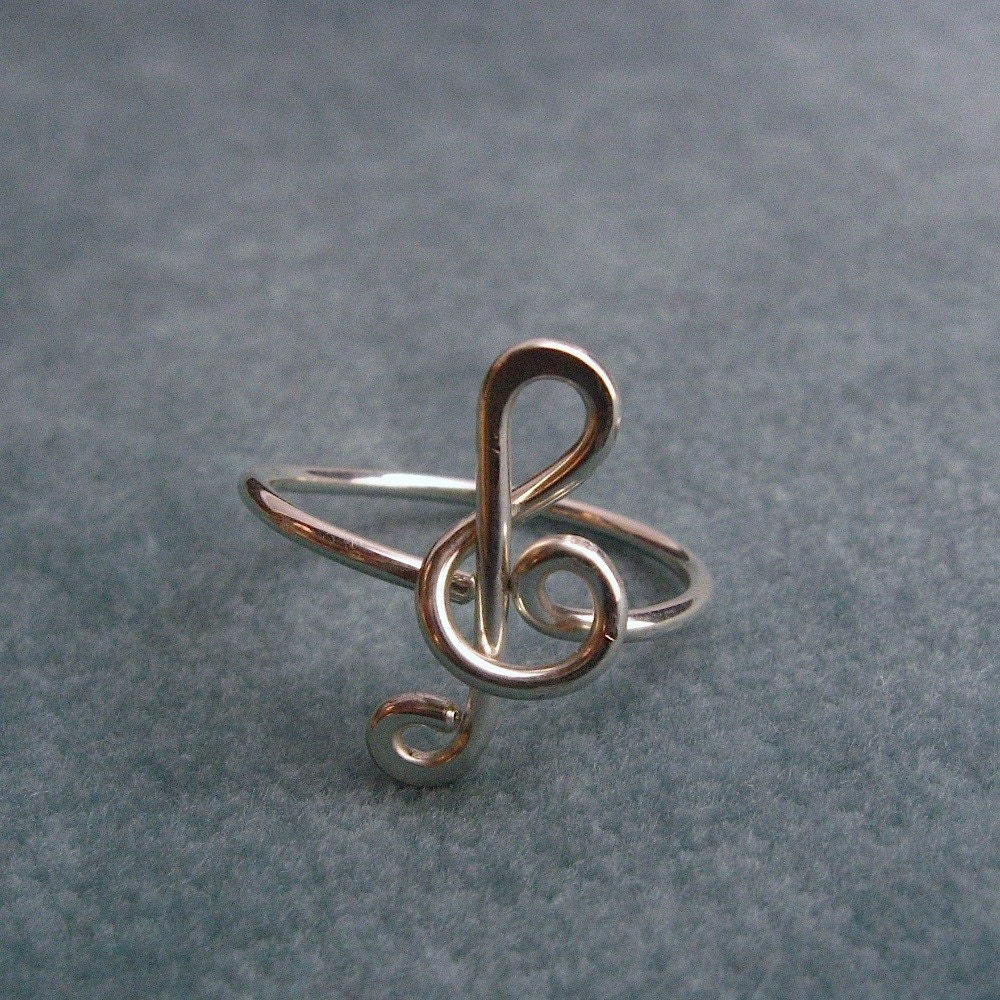 Treble Clef Ring