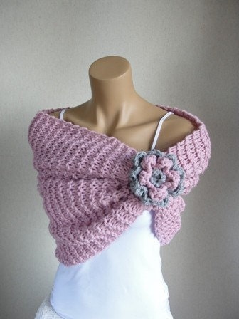 PINK NECKWARMER
